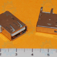 Female USB Type-A Vertical