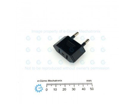Three piece Travel Universal Plug Adapter with Case