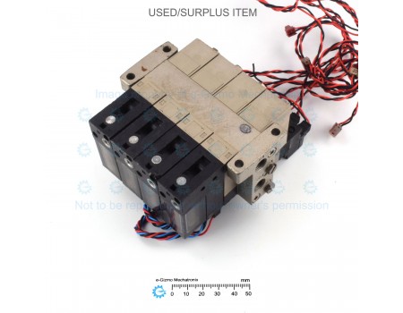 SMC 4x ZX-05 Vacuum Ejectors + 8x VJ324M in Manifold [USED]