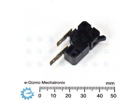 A157 Limit Switch 10A SPST Short Lever Heavy Duty