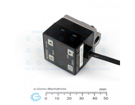 Keyence Digital Vacuum Switch with Analog Output  -101.3kPa AP-31A [USED]