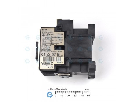 Fuji SC-03 Magnetic Contactor 2.2KW @ 240VAC 110VAC Coil 3-pole